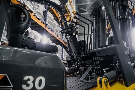  Дизельный погрузчик GOODSENSE FD30 3,0т 3,0м Yanmar Арт 449937 низкие цены 
